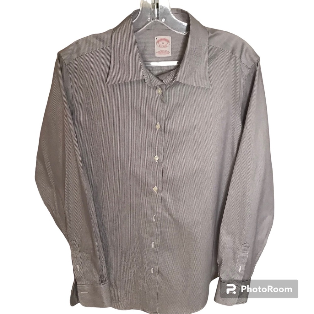 Brooks Bros blue pinstripe long sleeve Cotton